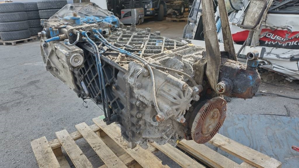 ZF 16s1920 TD vaihteisto - Коробка передач для Грузовиков: фото 4 ZF 16s1920 TD vaihteisto - Коробка передач для Грузовиков: фото 4
