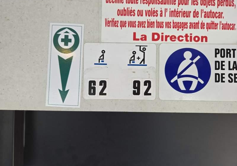 Irisbus AXER / SPROWADZONY/ 62 MIEJSCA + 30 STOJĄCYCH - Пригородный автобус: фото 2 Irisbus AXER / SPROWADZONY/ 62 MIEJSCA + 30 STOJĄCYCH - Пригородный автобус: фото 2