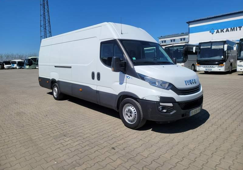 Iveco DAILY 35-140 / SPROWADZONY Z FRANCJI / TEMPOMAT - Цельнометаллический фургон: фото 4 Iveco DAILY 35-140 / SPROWADZONY Z FRANCJI / TEMPOMAT - Цельнометаллический фургон: фото 4