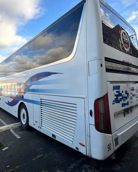 VanHool TX15 ACRON / SPROWADZONY / MANUAL / PANORAMA DACH - Туристический автобус: фото 2 VanHool TX15 ACRON / SPROWADZONY / MANUAL / PANORAMA DACH - Туристический автобус: фото 2