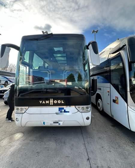 VanHool TX15 ACRON / SPROWADZONY / MANUAL / PANORAMA DACH - Туристический автобус: фото 3 VanHool TX15 ACRON / SPROWADZONY / MANUAL / PANORAMA DACH - Туристический автобус: фото 3
