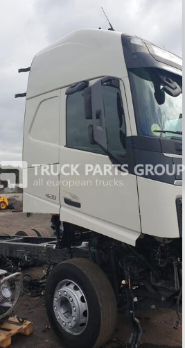 VOLVO FH4 EURO6 cab, cabin, GLOBETROTTER, GLOBETROTTER XL, high cab, 8 cabin - Кабина для Грузовиков: фото 1 VOLVO FH4 EURO6 cab, cabin, GLOBETROTTER, GLOBETROTTER XL, high cab, 8 cabin - Кабина для Грузовиков: фото 1