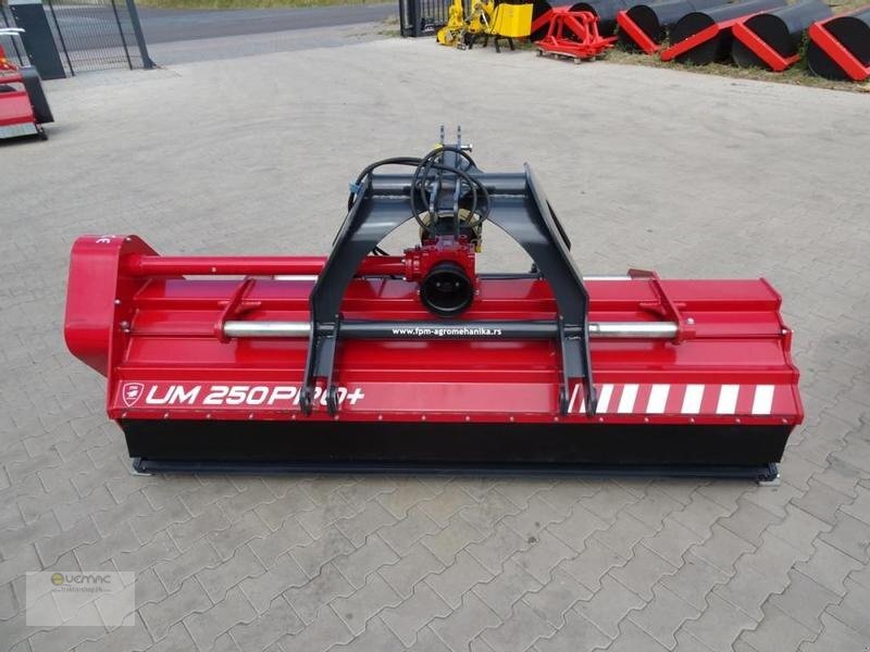 Новый Косилка-измельчитель FPM Mulcher FPM UM300PRO+ Front-Heck Schlegelmulcher 300cm Hammerschlegel NEU: фото 19 Новый Косилка-измельчитель FPM Mulcher FPM UM300PRO+ Front-Heck Schlegelmulcher 300cm Hammerschlegel NEU: фото 19