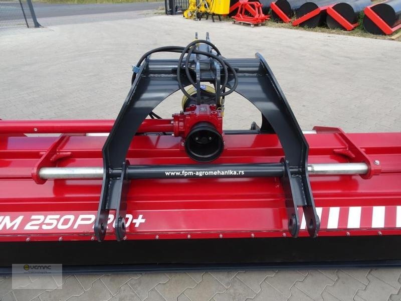 Новый Косилка-измельчитель FPM Mulcher FPM UM300PRO+ Front-Heck Schlegelmulcher 300cm Hammerschlegel NEU: фото 10 Новый Косилка-измельчитель FPM Mulcher FPM UM300PRO+ Front-Heck Schlegelmulcher 300cm Hammerschlegel NEU: фото 10