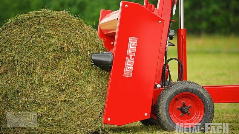 Metal-Fach Z237 Ballenwickelgerät Rundballenwickler Selbstlader NEU - Обмотчик рулонов: фото 5 Metal-Fach Z237 Ballenwickelgerät Rundballenwickler Selbstlader NEU - Обмотчик рулонов: фото 5