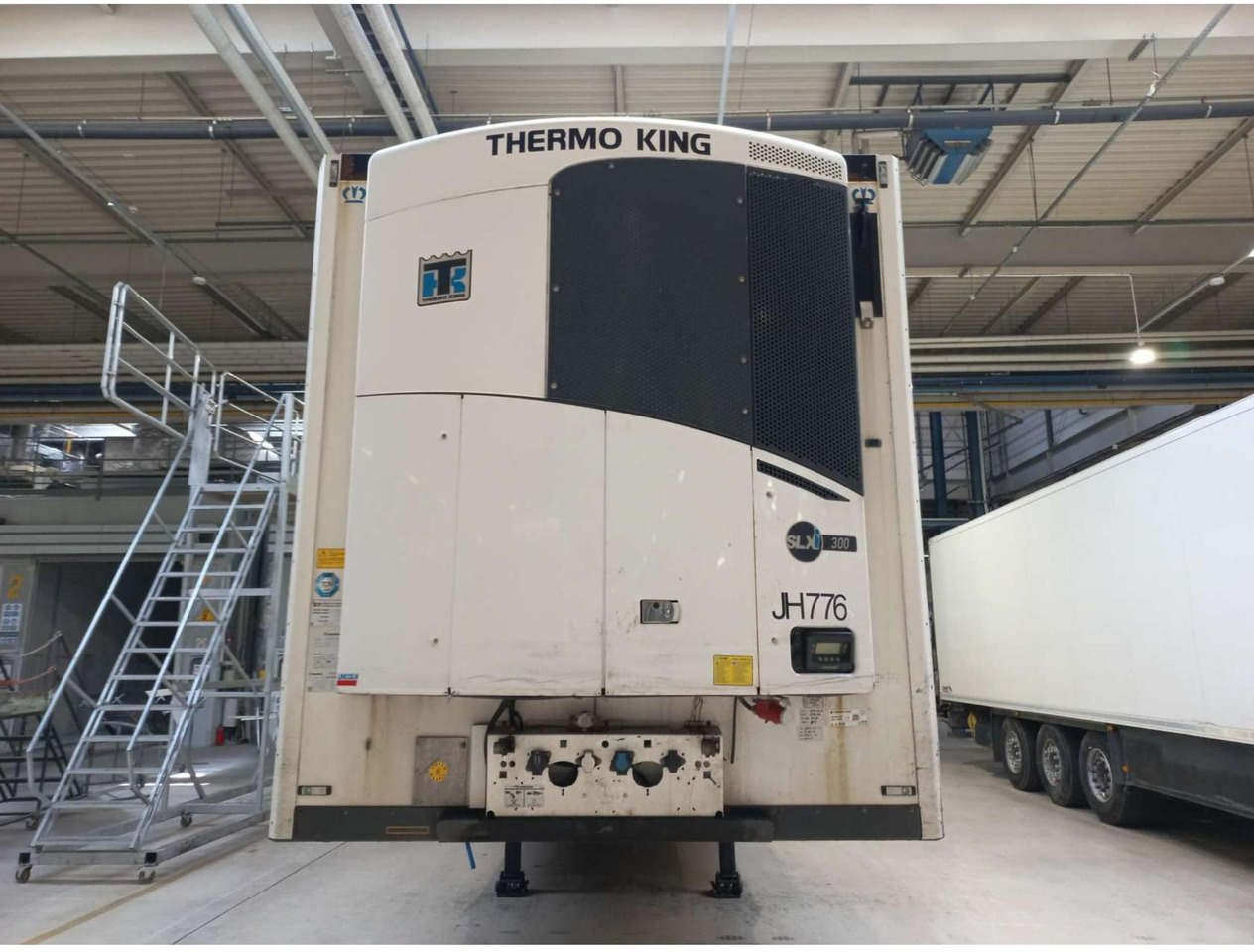 2018 Krone Double Deck Cool Liner FP 45 ThermoKing SLXi 300 - Полуприцеп-рефрижератор: фото 3 2018 Krone Double Deck Cool Liner FP 45 ThermoKing SLXi 300 - Полуприцеп-рефрижератор: фото 3