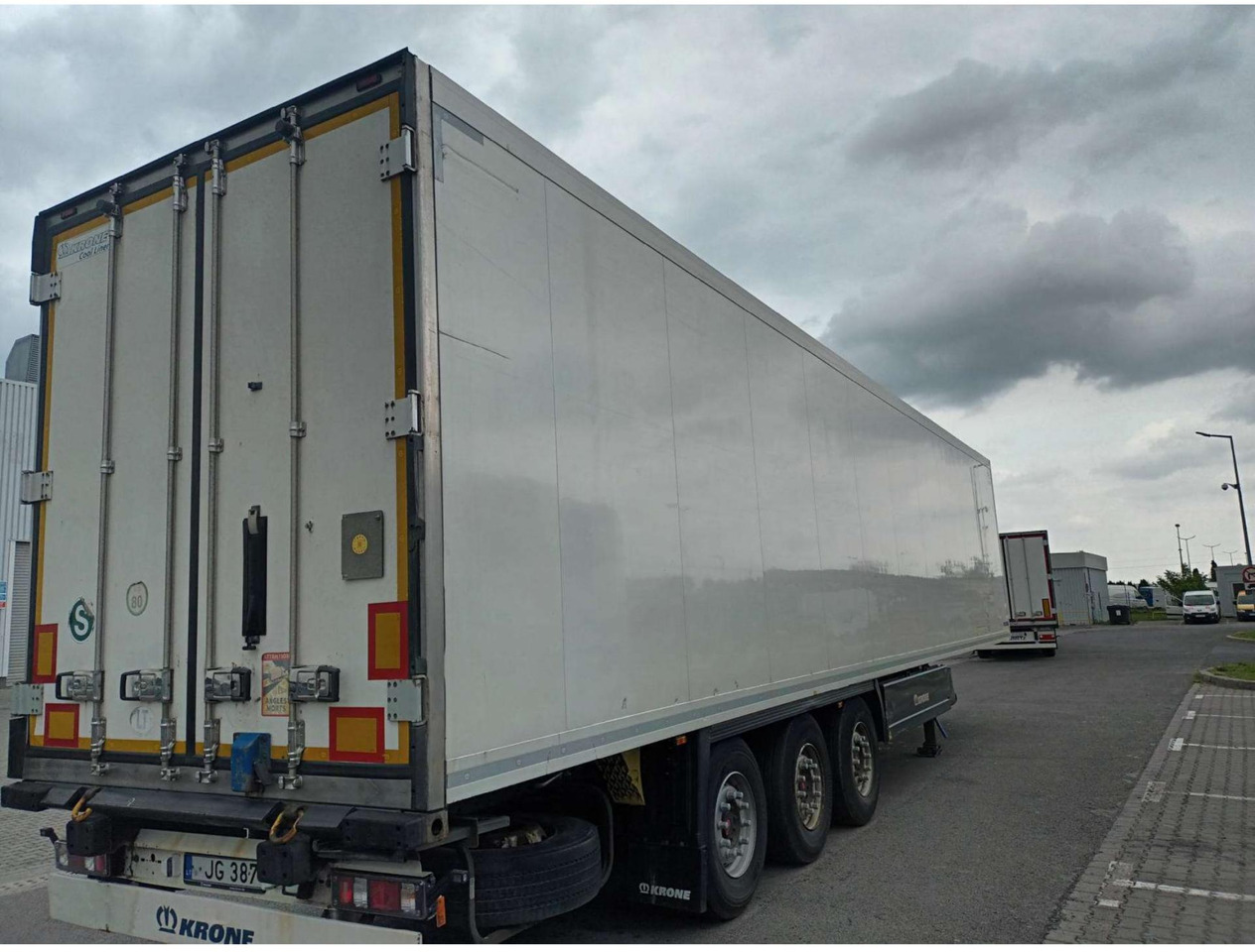 2018 Krone SDR Double Deck Cool Liner FP45 ThermoKing SLXi 300 Lifting Axle - Полуприцеп-рефрижератор: фото 3 2018 Krone SDR Double Deck Cool Liner FP45 ThermoKing SLXi 300 Lifting Axle - Полуприцеп-рефрижератор: фото 3