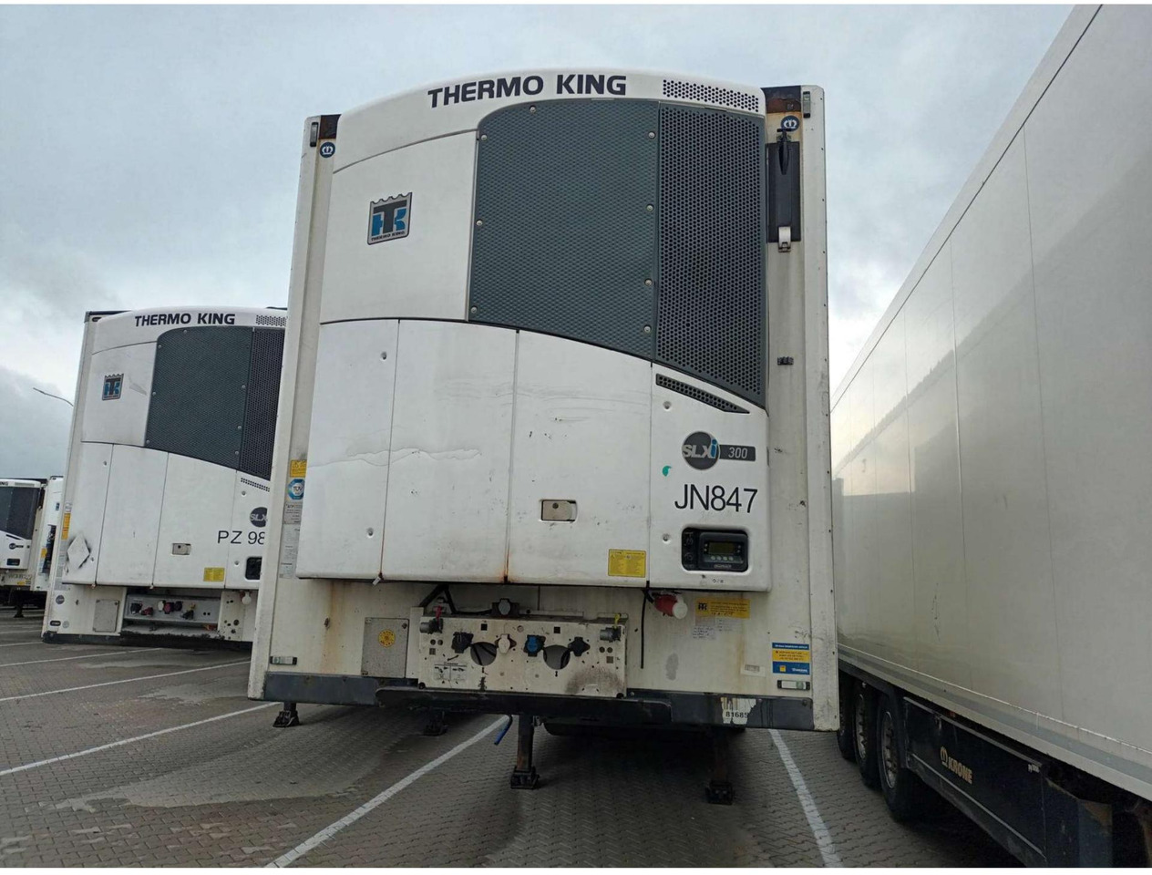 2018 Krone SDR Double Deck Cool Liner FP60 ThermoKing SLXi 300 Lifting Axle - Полуприцеп-рефрижератор: фото 1 2018 Krone SDR Double Deck Cool Liner FP60 ThermoKing SLXi 300 Lifting Axle - Полуприцеп-рефрижератор: фото 1