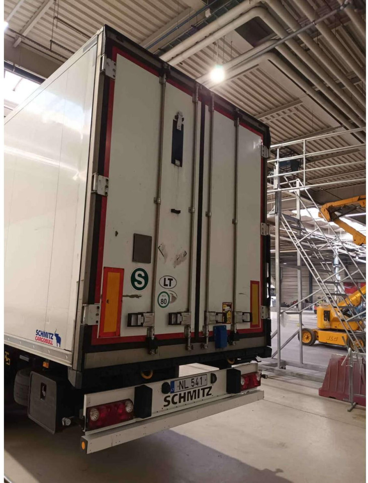 2020 Schmitz Cargobull SKO FP 60 ThermoKing SLXi 300 - Полуприцеп-рефрижератор: фото 4 2020 Schmitz Cargobull SKO FP 60 ThermoKing SLXi 300 - Полуприцеп-рефрижератор: фото 4