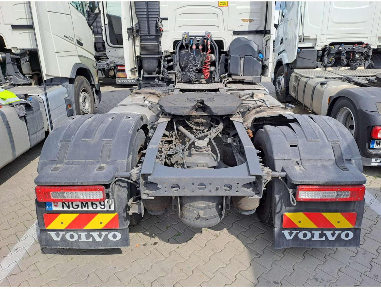 2023 Volvo FH 460 Globetrotter XL Varios i-Save - Тягач: фото 5 2023 Volvo FH 460 Globetrotter XL Varios i-Save - Тягач: фото 5