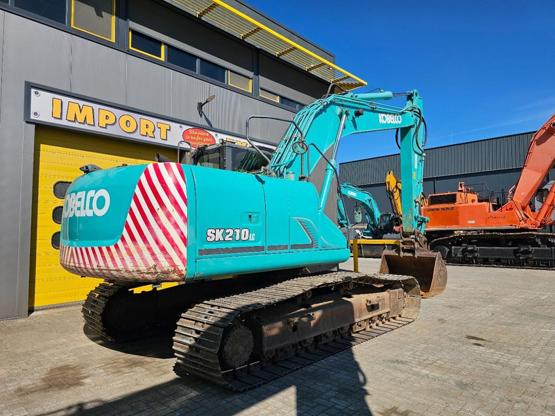 Kobelco SK210LC-9 - Гусеничный экскаватор: фото 4 Kobelco SK210LC-9 - Гусеничный экскаватор: фото 4