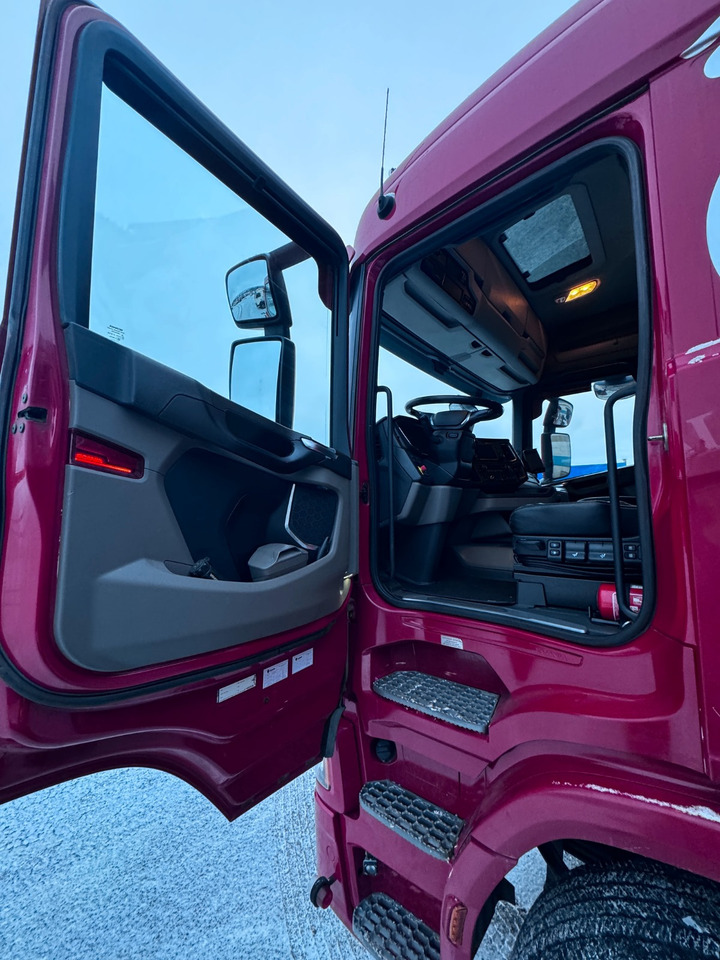 Самосвал Scania R540 8x4 Full Steel Retarder: фото 7