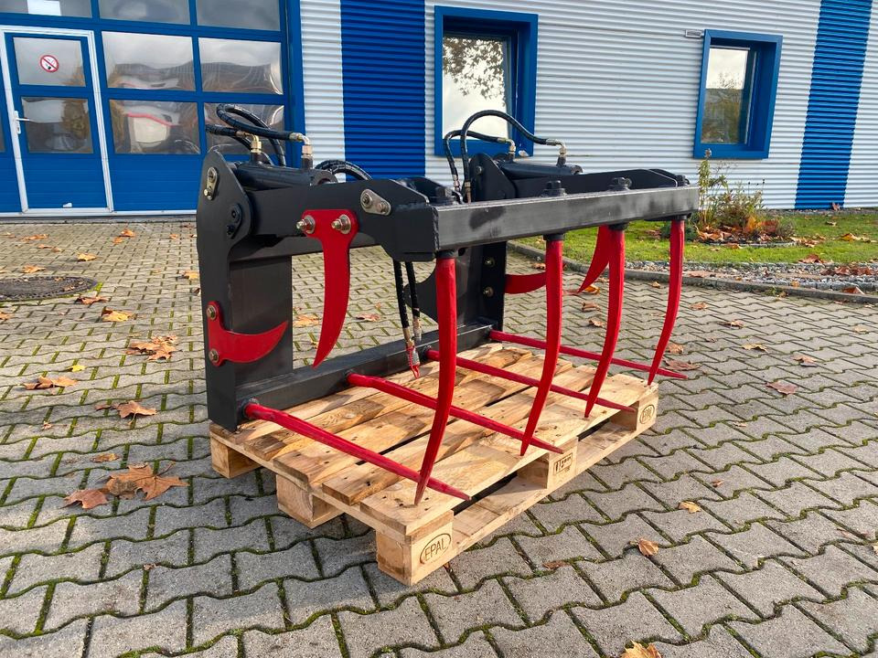 Техника для силоса Greifschaufel Krokodilgebiss Dunggabel 1200mm EURO-Aufnahme *INKL.19% MWST*: фото 1