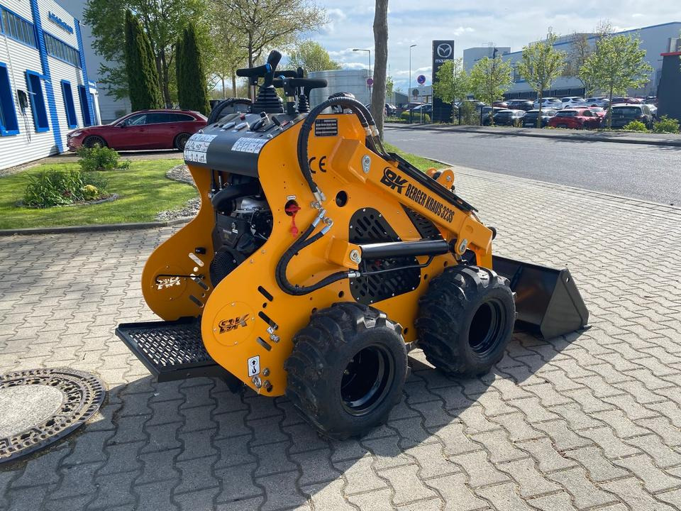 Radlader / Minilader BK323S mit Gabelpaket *INKL.19% MWST*BERGER KRAUS*BRIGGS&STRATTON*SOFORT!* - Мини-погрузчик с бортовым поворотом: фото 3 Radlader / Minilader BK323S mit Gabelpaket *INKL.19% MWST*BERGER KRAUS*BRIGGS&STRATTON*SOFORT!* - Мини-погрузчик с бортовым поворотом: фото 3