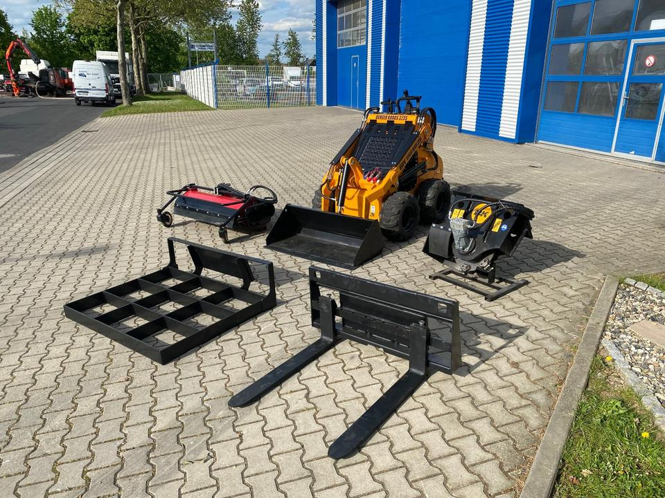 Radlader / Minilader BK323S mit Zubehör Komplettpaket *INKL.19% MWST.*BERGER KRAUS*BRIGGS&STRATTON* - Мини-погрузчик с бортовым поворотом: фото 1 Radlader / Minilader BK323S mit Zubehör Komplettpaket *INKL.19% MWST.*BERGER KRAUS*BRIGGS&STRATTON* - Мини-погрузчик с бортовым поворотом: фото 1