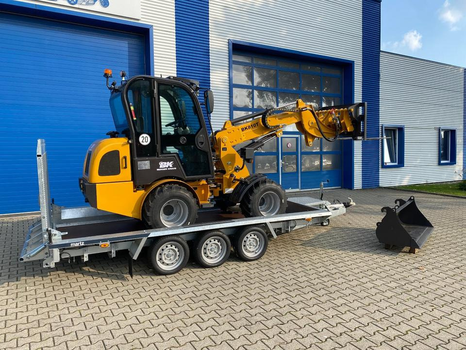Teleskoplader/Radlader BK810T inkl. Tieflader und Gabel/Schaufelpaket *INKL.19% MWST*BERGER KRAUS*KUBOTA*EURO*CE* - Телескопический фронтальный погрузчик: фото 4 Teleskoplader/Radlader BK810T inkl. Tieflader und Gabel/Schaufelpaket *INKL.19% MWST*BERGER KRAUS*KUBOTA*EURO*CE* - Телескопический фронтальный погрузчик: фото 4