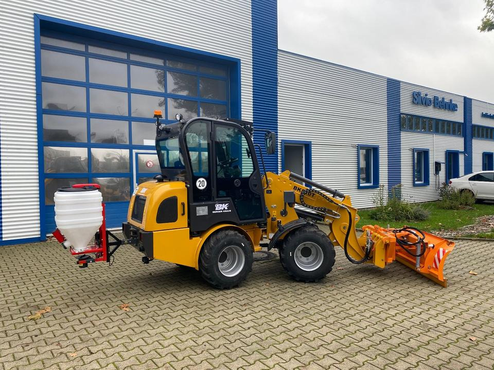 Teleskoplader/Radlader BK810T inkl. Winter-Komplettpaket *INKL.19% MWST*BERGER KRAUS*KUBOTA*EURO*CE* - Телескопический фронтальный погрузчик: фото 2 Teleskoplader/Radlader BK810T inkl. Winter-Komplettpaket *INKL.19% MWST*BERGER KRAUS*KUBOTA*EURO*CE* - Телескопический фронтальный погрузчик: фото 2