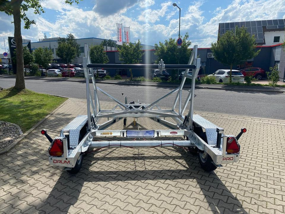 Vermietung / Kabelanhänger 3500KG E-Winde / Nutzlast 2749KG / Kabeltrommel-Anhänger / Glasfaser/ 1 Monat - Кабельный транспортер: фото 4 Vermietung / Kabelanhänger 3500KG E-Winde / Nutzlast 2749KG / Kabeltrommel-Anhänger / Glasfaser/ 1 Monat - Кабельный транспортер: фото 4