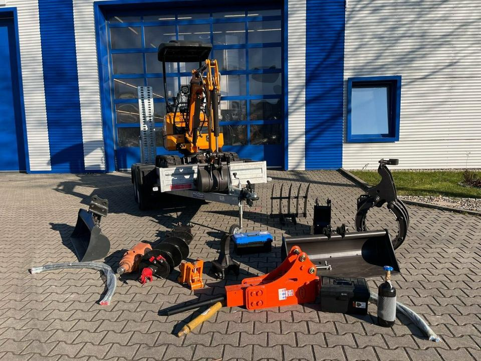 Vermietung / Minibagger 2-Tonnen inkl. Anhänger / ab 3 Tage / Verstellfahrwerk / Schwenkarm / Anbaugeräte - Мини-экскаватор: фото 2 Vermietung / Minibagger 2-Tonnen inkl. Anhänger / ab 3 Tage / Verstellfahrwerk / Schwenkarm / Anbaugeräte - Мини-экскаватор: фото 2