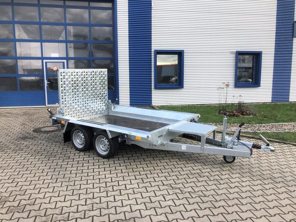 Vermietung / Tieflader 2700KG / Anhänger / ab 3 Tage / Auffahrrampe / Schaufelablage - Прицеп для спецтехники: фото 2 Vermietung / Tieflader 2700KG / Anhänger / ab 3 Tage / Auffahrrampe / Schaufelablage - Прицеп для спецтехники: фото 2