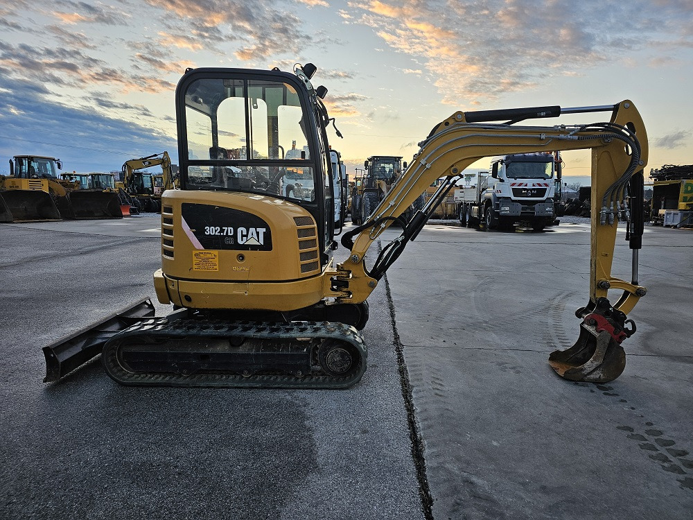 CATERPILLAR 302.7DCR - Мини-экскаватор: фото 4 CATERPILLAR 302.7DCR - Мини-экскаватор: фото 4