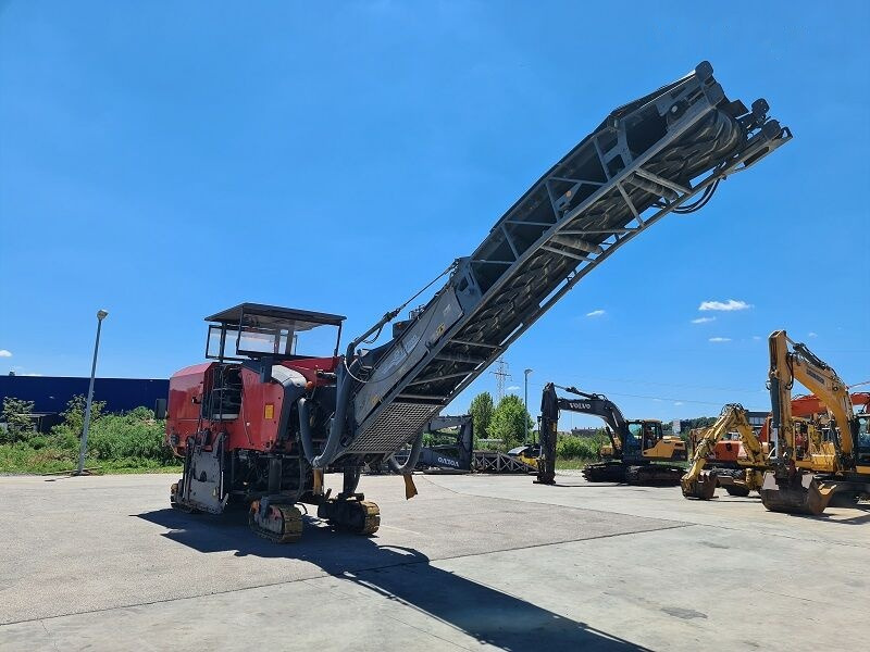 Wirtgen W210 - Дорожная фреза: фото 5 Wirtgen W210 - Дорожная фреза: фото 5