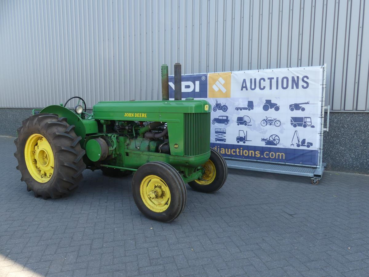 John-Deere AR - Трактор: фото 5 John-Deere AR - Трактор: фото 5