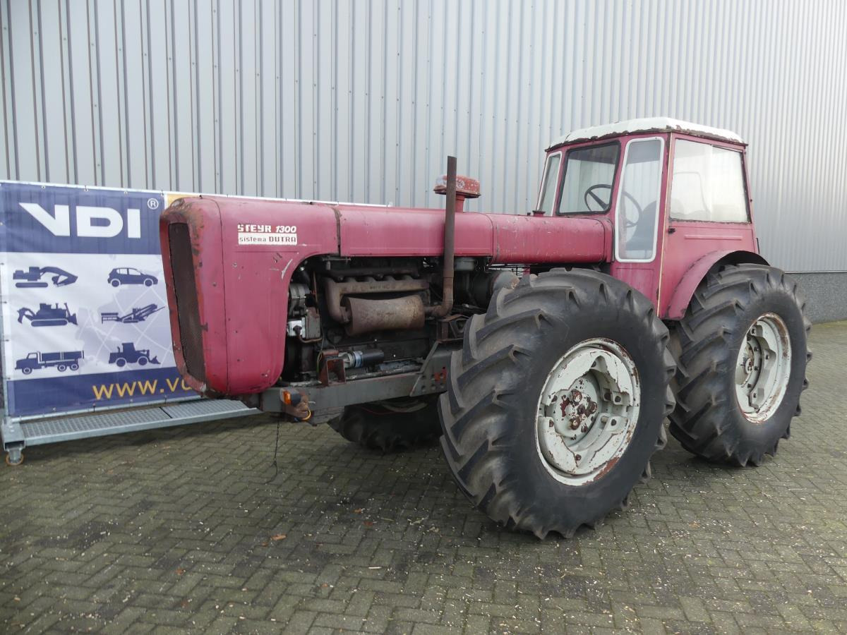 Steyr Dutra 1300 4WD - Трактор: фото 2 Steyr Dutra 1300 4WD - Трактор: фото 2
