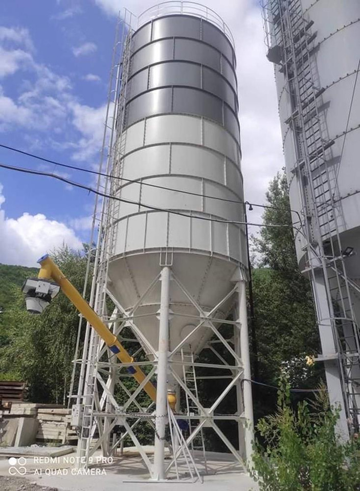 Constmach Silo à Ciment d'une Capacité de 200 Tonnes - Силос для цемента: фото 1 Constmach Silo à Ciment d'une Capacité de 200 Tonnes - Силос для цемента: фото 1