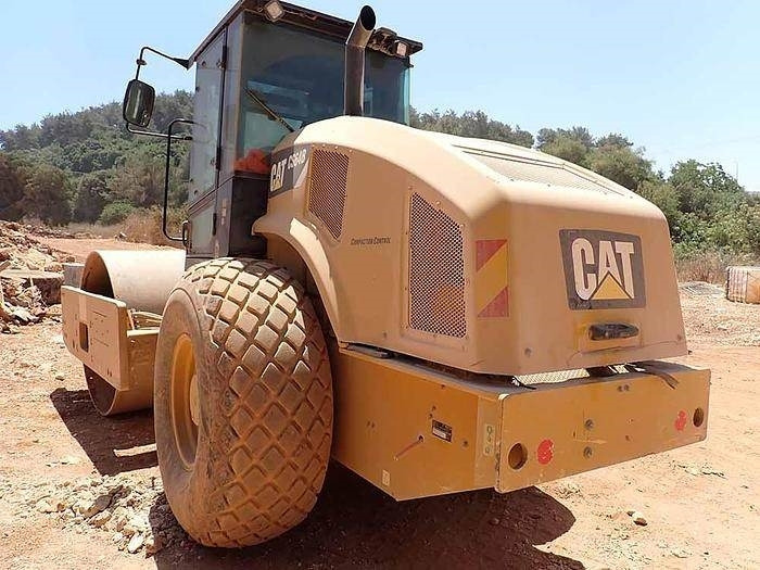 CAT CS64B - Виброплита: фото 5 CAT CS64B - Виброплита: фото 5