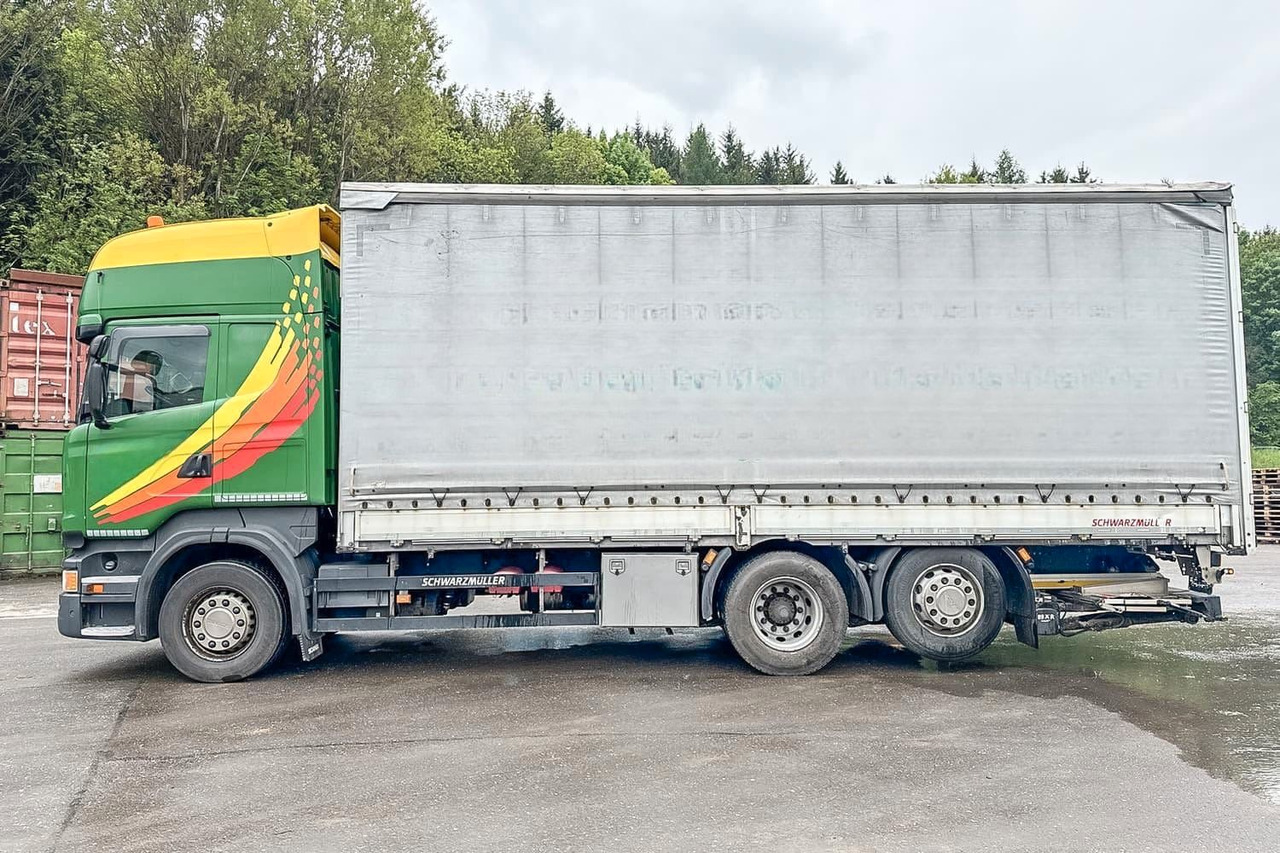 Scania R450 - Тентованный грузовик: фото 4 Scania R450 - Тентованный грузовик: фото 4