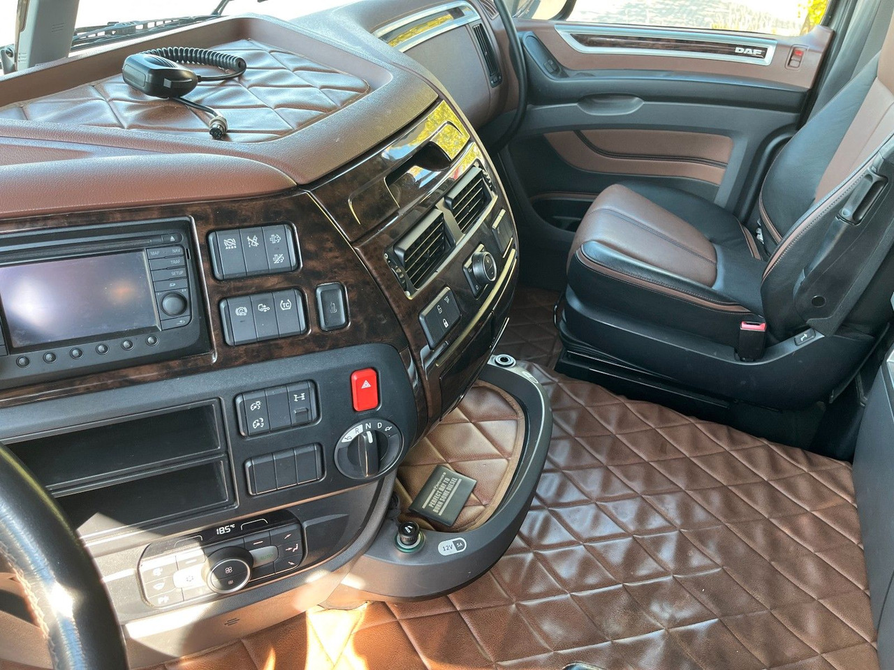 DAF XF530 SCC - Тягач: фото 3 DAF XF530 SCC - Тягач: фото 3
