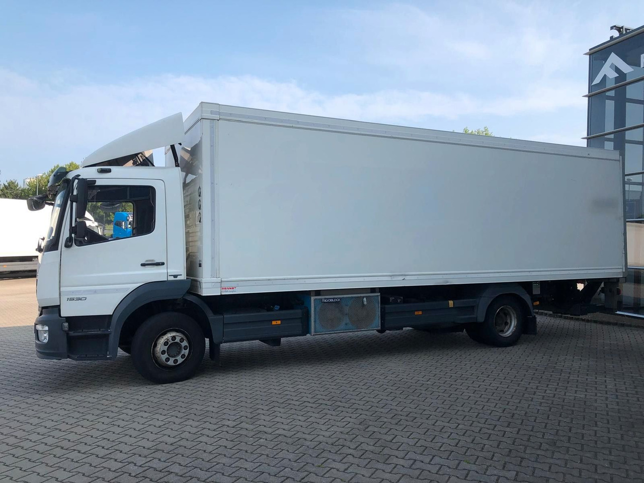 Mercedes-Benz Atego 1530 Frigoblock*3 Verdampfer+Trennwände - Рефрижератор: фото 3 Mercedes-Benz Atego 1530 Frigoblock*3 Verdampfer+Trennwände - Рефрижератор: фото 3