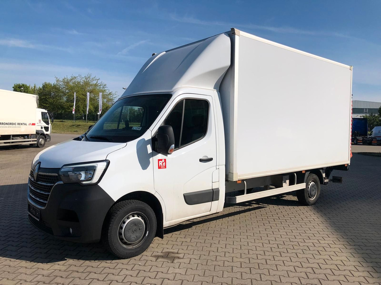 Renault MASTER RED 3.5T*LBW*Klima*4.2m*AUCH MIETE - Фургон с закрытым кузовом: фото 1 Renault MASTER RED 3.5T*LBW*Klima*4.2m*AUCH MIETE - Фургон с закрытым кузовом: фото 1