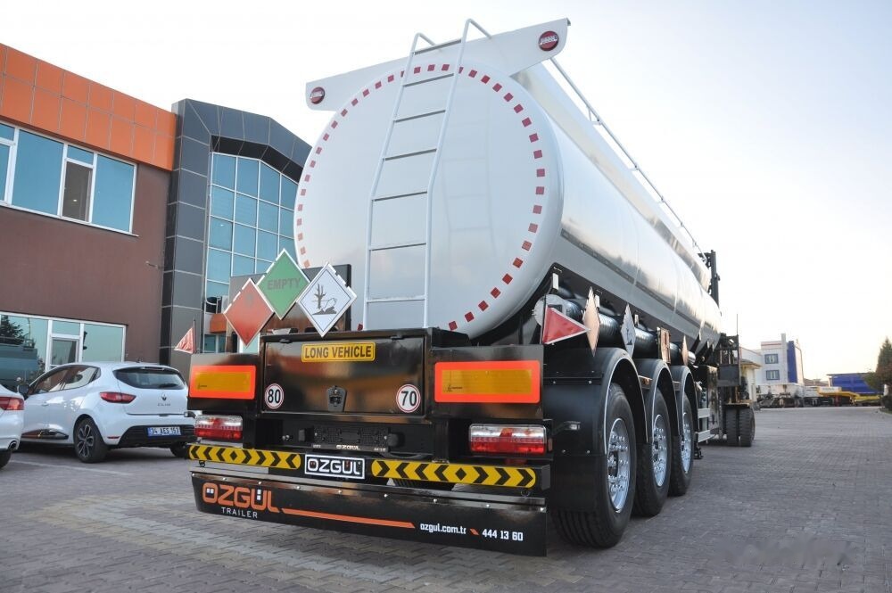 Özgül ADR BOTTLE TYPE STEEL TANKER - Полуприцеп-цистерна: фото 4 Özgül ADR BOTTLE TYPE STEEL TANKER - Полуприцеп-цистерна: фото 4
