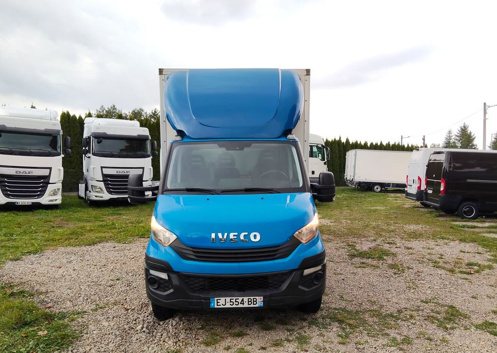 Iveco Daily 70C18 - Грузовик с закрытым кузовом: фото 3 Iveco Daily 70C18 - Грузовик с закрытым кузовом: фото 3
