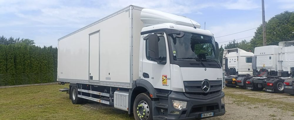 Mercedes-Benz Antos - Рефрижератор: фото 1 Mercedes-Benz Antos - Рефрижератор: фото 1