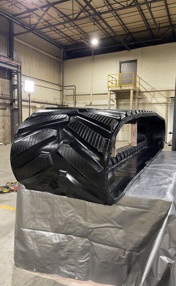 Versatile, Kinze Grain Carts, Kubota Delta track - Гусеница для Гусеничных тракторов: фото 2 Versatile, Kinze Grain Carts, Kubota Delta track - Гусеница для Гусеничных тракторов: фото 2