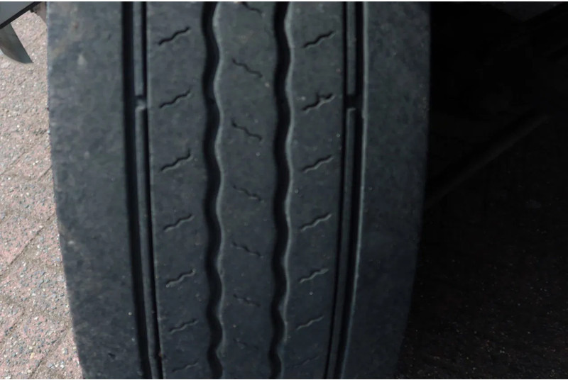 Грузовик с закрытым кузовом DAF CF 290 Bak+Klep Dhollandia 2.000 kg: фото 13