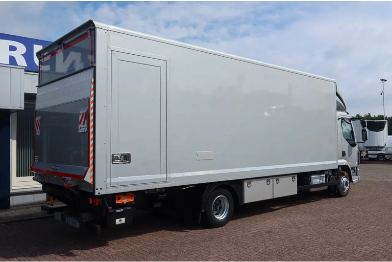 DAF LF 210 FA Zilver metallic bak + klep Dhollandia 1500 kg + rol stops, Comfort cabine. - Грузовик с закрытым кузовом: фото 3 DAF LF 210 FA Zilver metallic bak + klep Dhollandia 1500 kg + rol stops, Comfort cabine. - Грузовик с закрытым кузовом: фото 3