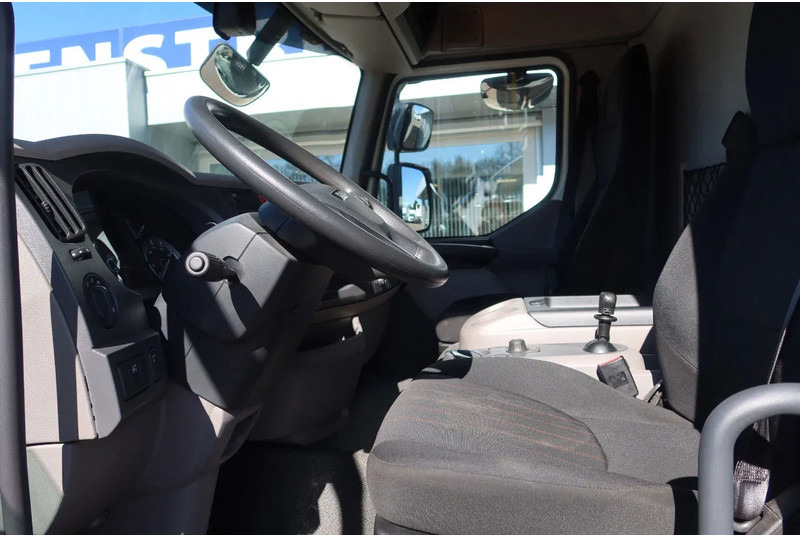 DAF LF 45 Gesloten bak + Dhollandia klep 1500 kg 4x2 - Грузовик с закрытым кузовом: фото 5 DAF LF 45 Gesloten bak + Dhollandia klep 1500 kg 4x2 - Грузовик с закрытым кузовом: фото 5