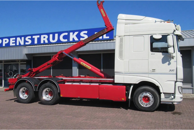 DAF XF 510 Fat 6x4 Euro 6 - Крюковой мультилифт: фото 2 DAF XF 510 Fat 6x4 Euro 6 - Крюковой мультилифт: фото 2