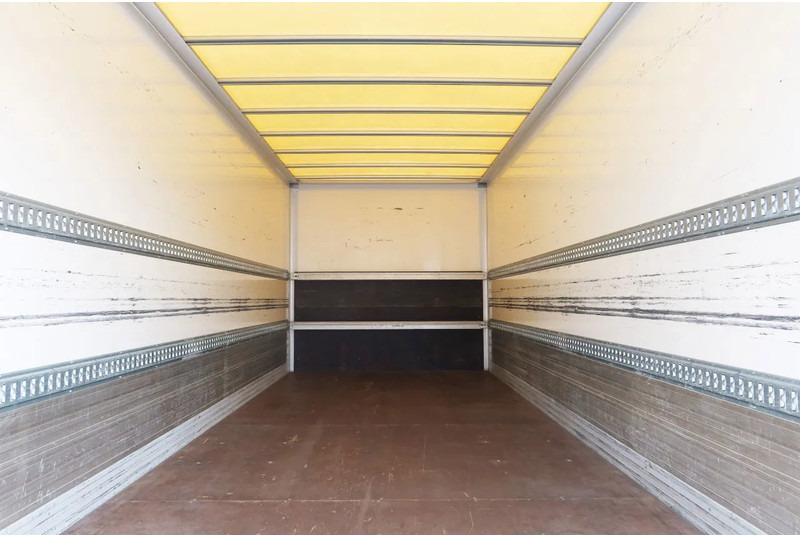 FUSO Canter 7 C 18 Bak+Klep 1000 kg - Грузовик с закрытым кузовом: фото 4 FUSO Canter 7 C 18 Bak+Klep 1000 kg - Грузовик с закрытым кузовом: фото 4