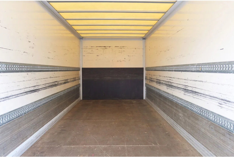 FUSO Canter Mistubishi Canter 7C18 - Грузовик с закрытым кузовом: фото 4 FUSO Canter Mistubishi Canter 7C18 - Грузовик с закрытым кузовом: фото 4