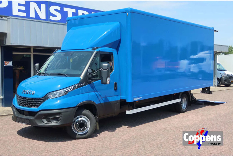Iveco 72 C 18 Automaat + klep - Грузовик с закрытым кузовом: фото 1 Iveco 72 C 18 Automaat + klep - Грузовик с закрытым кузовом: фото 1