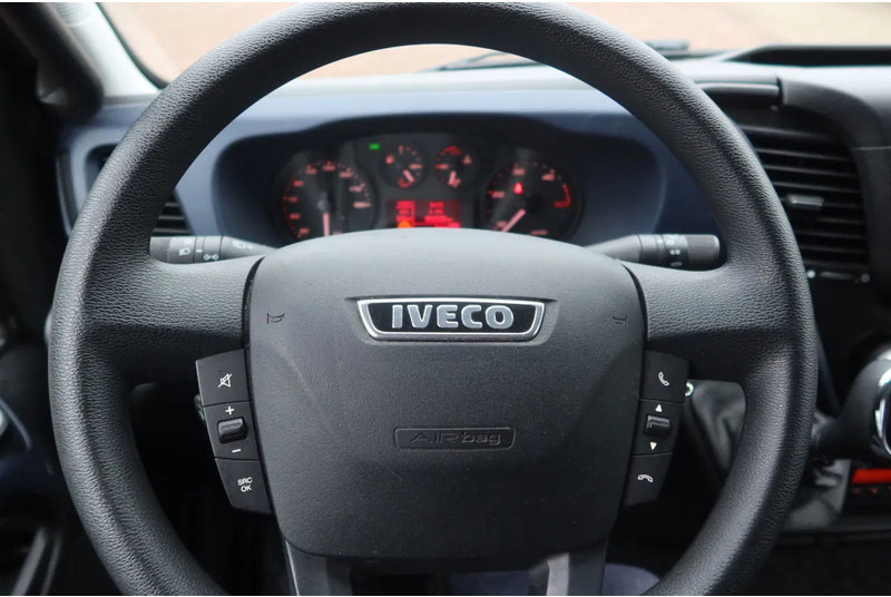 Грузовик с закрытым кузовом Iveco 72 C 180 bak + Dhollandia klep 1000 KG 3.0 L motor: фото 19 Грузовик с закрытым кузовом Iveco 72 C 180 bak + Dhollandia klep 1000 KG 3.0 L motor: фото 19