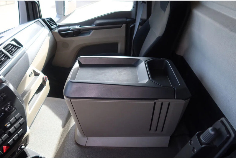 MAN TGM 15.290 Bak + klep Full air suspension Euro 6 Automaat - Грузовик с закрытым кузовом: фото 5 MAN TGM 15.290 Bak + klep Full air suspension Euro 6 Automaat - Грузовик с закрытым кузовом: фото 5