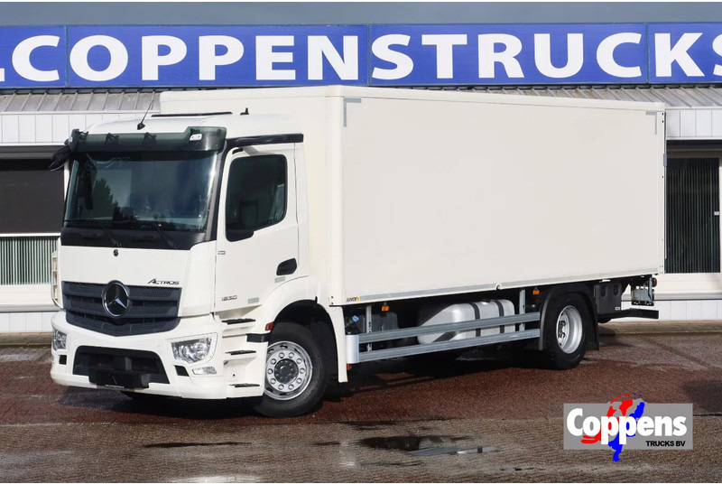 Mercedes-Benz Actros 1830 Bak + Dhollandia klep 2000 KG + rolstops. - Грузовик с закрытым кузовом: фото 1 Mercedes-Benz Actros 1830 Bak + Dhollandia klep 2000 KG + rolstops. - Грузовик с закрытым кузовом: фото 1