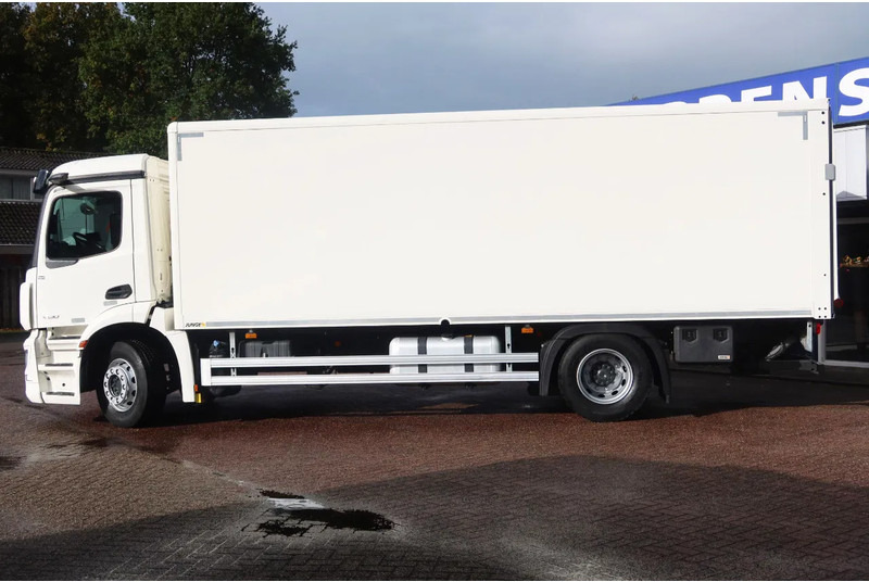 Mercedes-Benz Actros 1830 Bak + Dhollandia klep 2000 KG + rolstops. - Грузовик с закрытым кузовом: фото 3 Mercedes-Benz Actros 1830 Bak + Dhollandia klep 2000 KG + rolstops. - Грузовик с закрытым кузовом: фото 3