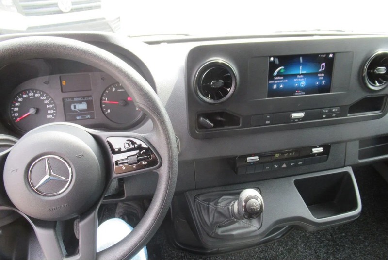 Mercedes-Benz Sprinter 317 CDI Koel / Vries/ verwarmen Carrier Xarios 350 + 220 volt nacht stekkerL2/H2 - Фургон-рефрижератор: фото 5 Mercedes-Benz Sprinter 317 CDI Koel / Vries/ verwarmen Carrier Xarios 350 + 220 volt nacht stekkerL2/H2 - Фургон-рефрижератор: фото 5